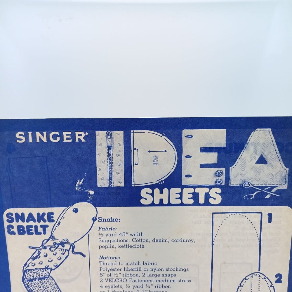 Vintage Sewing PATTERN, Trim Pillow 1978 Singer Idea Sheet